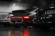 Load image into Gallery viewer, 911 74-89 LED REAR REFLECTOR PANEL - SPECIAL/SPORT EDITION